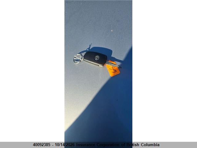 2015 Nissan Rogue მანქანა იყიდება აუქციონზე, vin: 5N1AT2MV7FC882185, აუქციონის ნომერი: 40092385