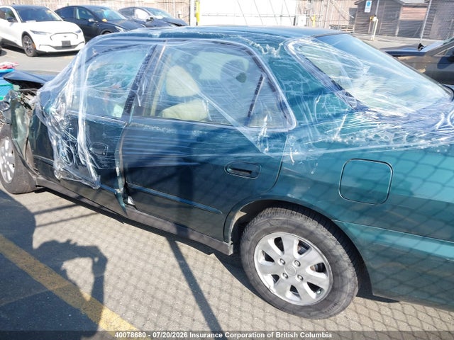 2002 Honda Accord Se მანქანა იყიდება აუქციონზე, vin: 1HGCG56752A814301, აუქციონის ნომერი: 40078680