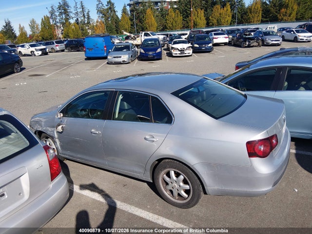 40090879 :رقم المزاد ، 3VWRL71K29M087771 vin ، 2009 Volkswagen Jetta Tdi مزاد بيع