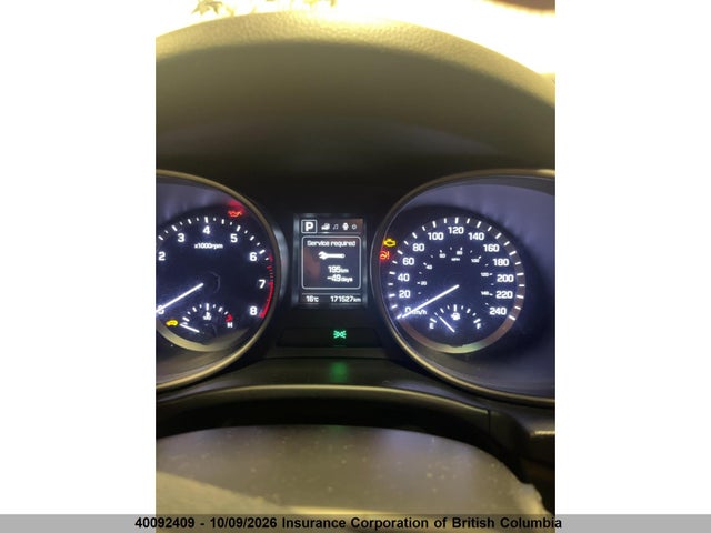 40092409 :رقم المزاد ، 5XYZUDLB2HG469757 vin ، 2017 Hyundai Santa Fe Sport مزاد بيع