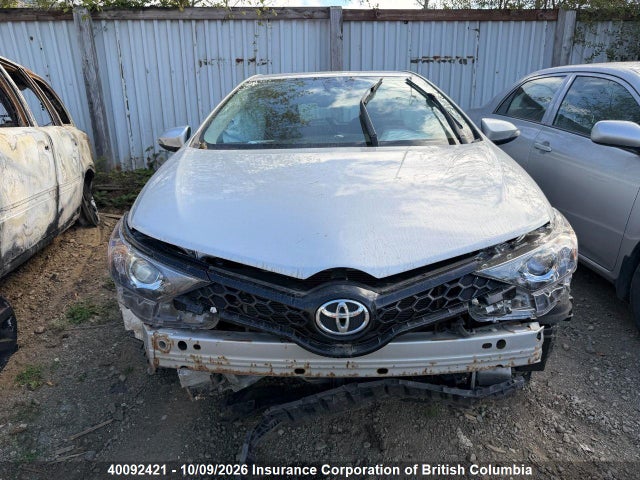 JTNKARJE8JJ574065 Toyota COROLLA IM