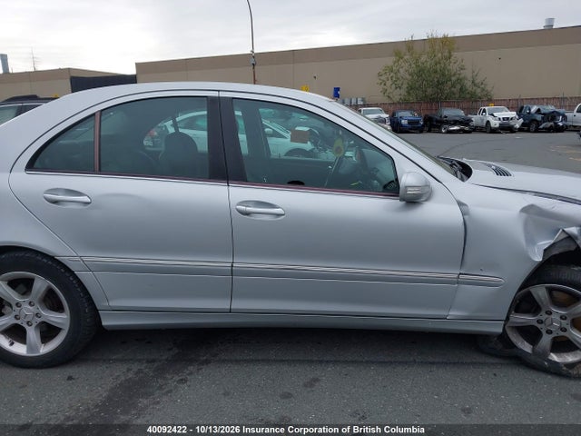 40092422 :رقم المزاد ، WDBRF52H67F853918 vin ، 2007 Mercedes-benz C 230 مزاد بيع