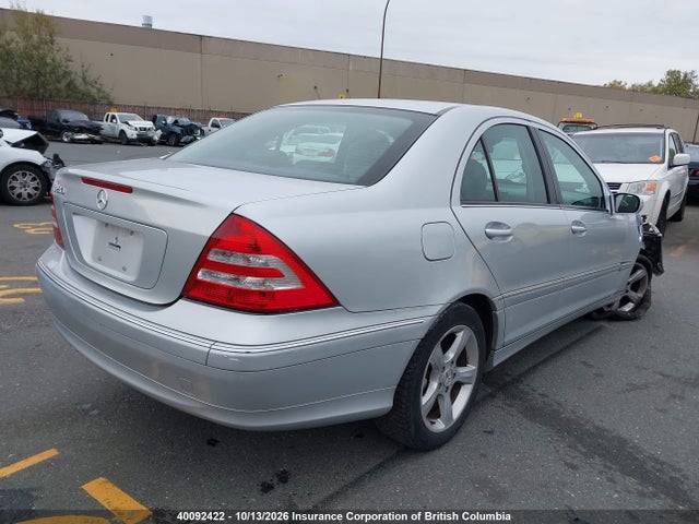 40092422 :رقم المزاد ، WDBRF52H67F853918 vin ، 2007 Mercedes-benz C 230 مزاد بيع