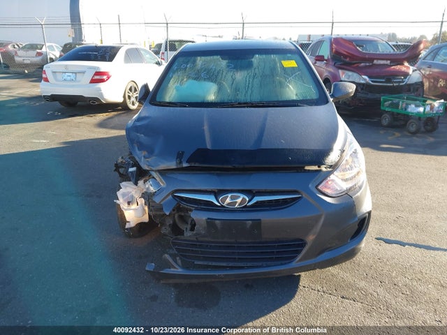 2012 Hyundai Accent Gls/gs მანქანა იყიდება აუქციონზე, vin: KMHCT4AE7CU049744, აუქციონის ნომერი: 40092432