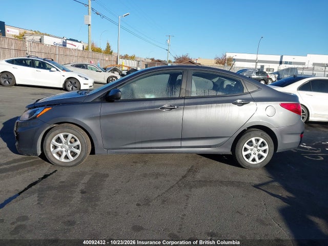 2012 Hyundai Accent Gls/gs მანქანა იყიდება აუქციონზე, vin: KMHCT4AE7CU049744, აუქციონის ნომერი: 40092432