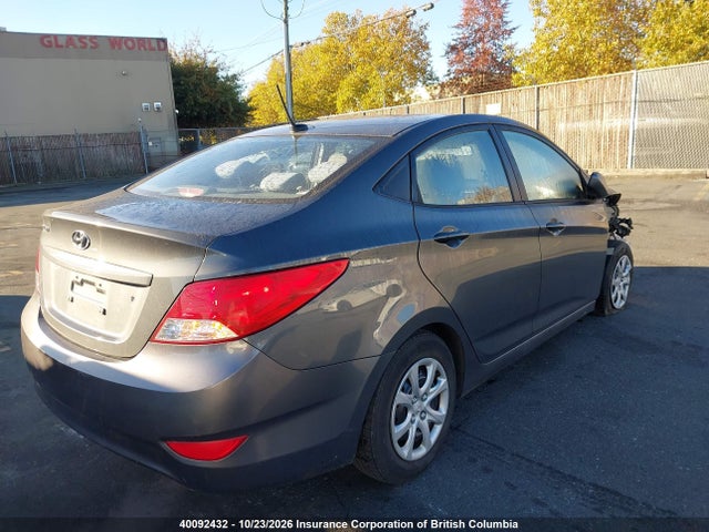 2012 Hyundai Accent Gls/gs მანქანა იყიდება აუქციონზე, vin: KMHCT4AE7CU049744, აუქციონის ნომერი: 40092432