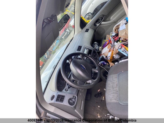 Продажа на аукционе авто 2005 Ford Focus, vin: 1FAFP36N55W297643, номер лота: 40092441