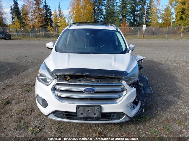 Ford Escape Titanium 2017 1FMCU9J99HUE60390 Image 13