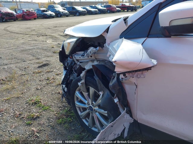 Ford Escape Titanium 2017 1FMCU9J99HUE60390 Image 6
