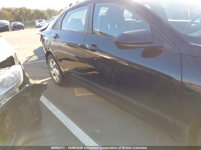 Aukcja sprzedaży 2022 Hyundai Elantra Essential Manual, vin: KMHLM4AG5NU327008, numer aukcji: 40092473