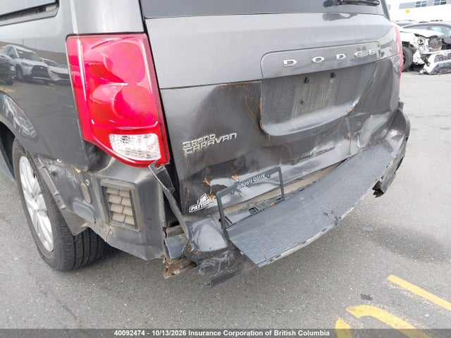 40092474 :رقم المزاد ، 2C4RDGBG4HR556912 vin ، 2017 Dodge Grand Caravan Se مزاد بيع