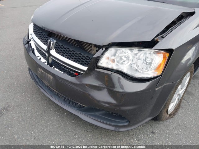 40092474 :رقم المزاد ، 2C4RDGBG4HR556912 vin ، 2017 Dodge Grand Caravan Se مزاد بيع