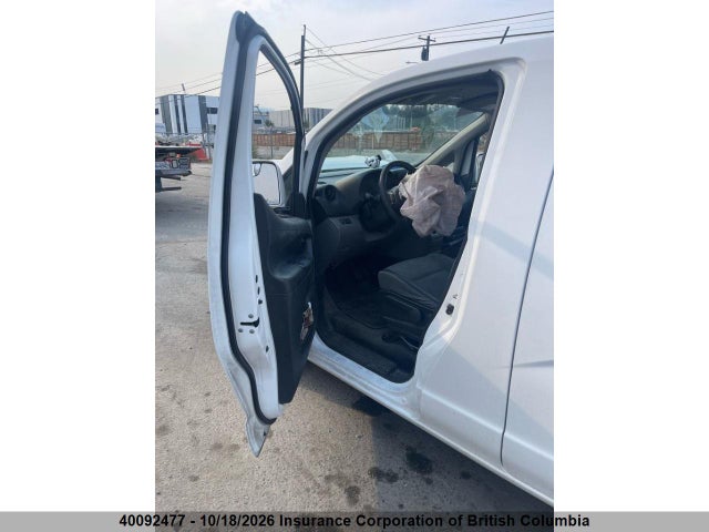 3N6CM0KN5HK719143 Nissan Nv200 2.5s/2.5sv