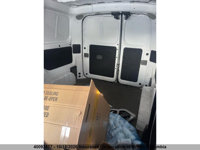 3N6CM0KN5HK719143 Nissan Nv200 2.5s/2.5sv