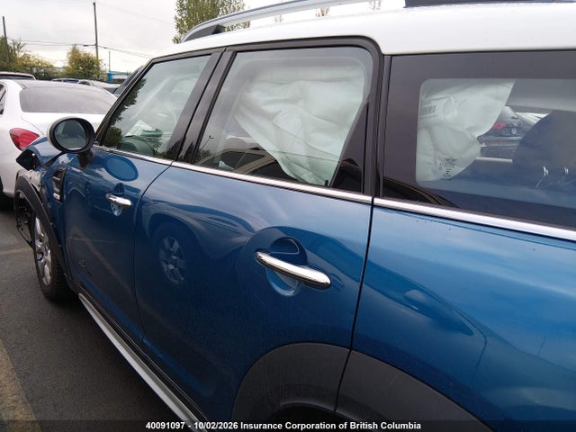 Продаж на аукціоні авто 2018 Mini Cooper Countryman All4, vin: WMZYV5C37J3E02740, номер лоту: 40091097