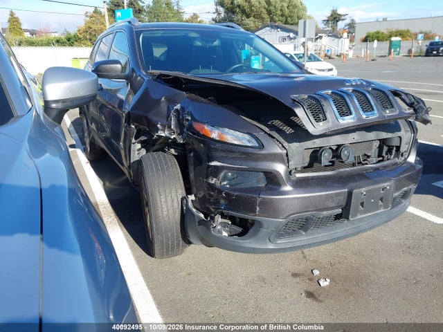 40092495 :رقم المزاد ، 1C4PJMCS0FW777591 vin ، 2015 Jeep Cherokee Latitude مزاد بيع
