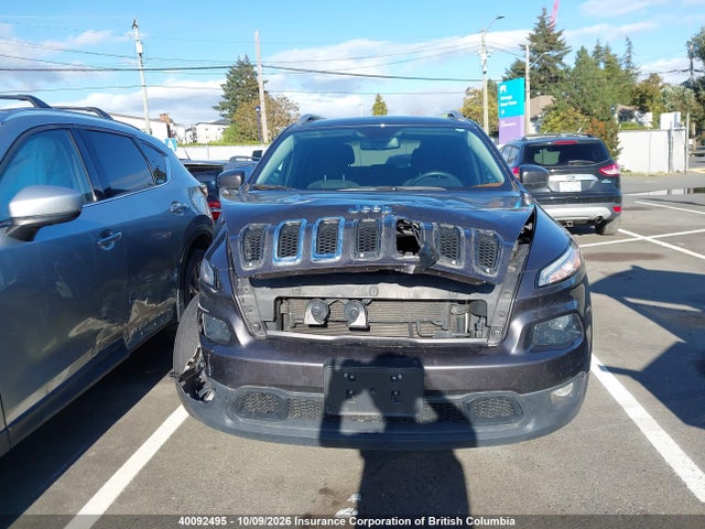 2015 Jeep Cherokee Latitude მანქანა იყიდება აუქციონზე, vin: 1C4PJMCS0FW777591, აუქციონის ნომერი: 40092495
