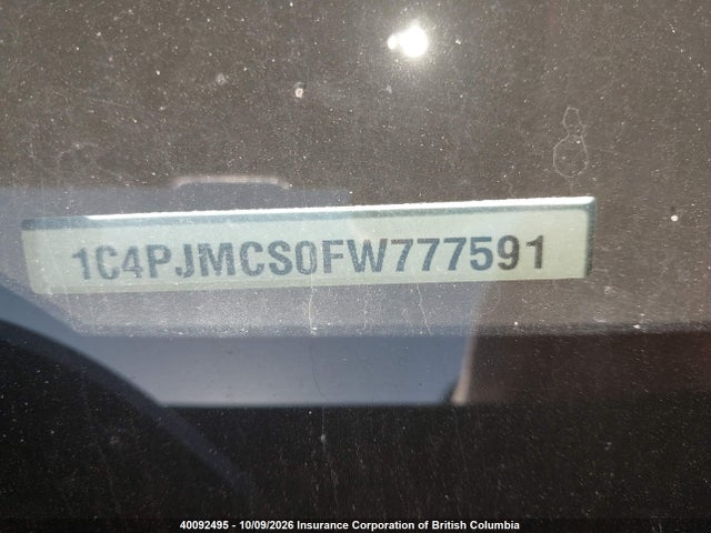 2015 Jeep Cherokee Latitude მანქანა იყიდება აუქციონზე, vin: 1C4PJMCS0FW777591, აუქციონის ნომერი: 40092495