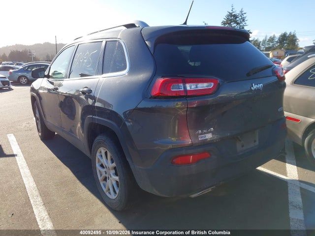 2015 Jeep Cherokee Latitude მანქანა იყიდება აუქციონზე, vin: 1C4PJMCS0FW777591, აუქციონის ნომერი: 40092495