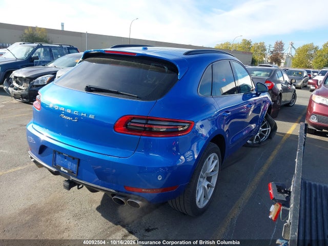 2016 Porsche Macan მანქანა იყიდება აუქციონზე, vin: WP1AB2A59GLB40768, აუქციონის ნომერი: 40092504