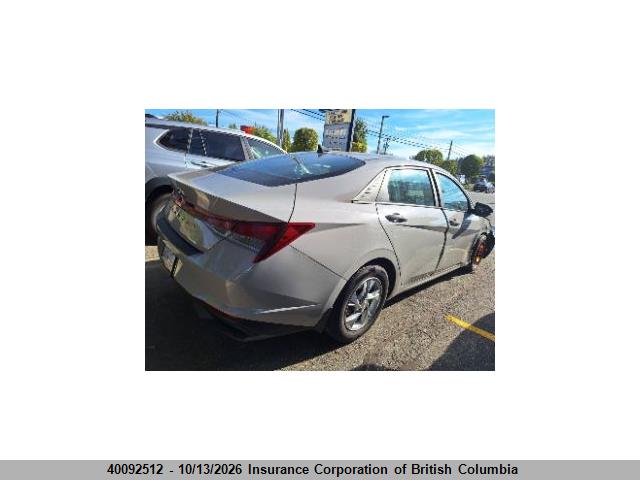 40092512 :رقم المزاد ، KMHLM4AG1NU277272 vin ، 2022 Hyundai Elantra Sel مزاد بيع
