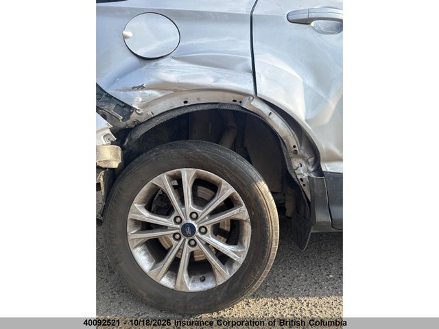 Auction sale of the 2019 Ford Escape Se, vin: 1FMCU9GD8KUB89809, lot number: 40092521