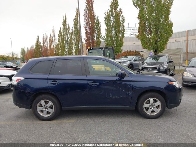 Продажа на аукционе авто 2014 Mitsubishi Outlander Es, vin: JA4AZ2A37EZ605855, номер лота: 40092536
