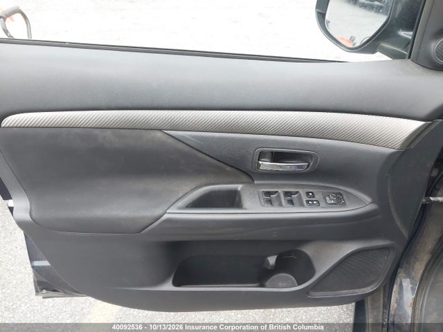 Продажа на аукционе авто 2014 Mitsubishi Outlander Es, vin: JA4AZ2A37EZ605855, номер лота: 40092536