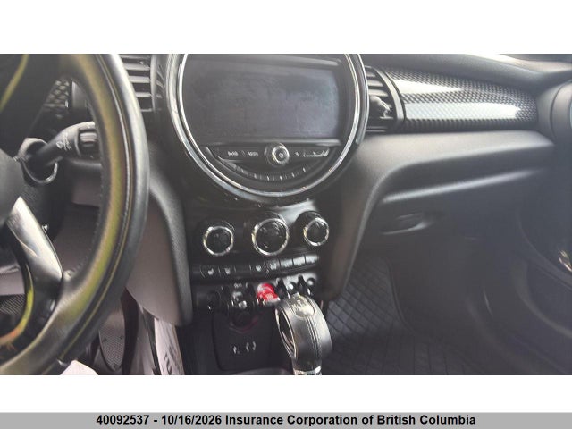 Mini 5 Door Cooper S 2016 WMWXU3C55G2D30078 Image 11