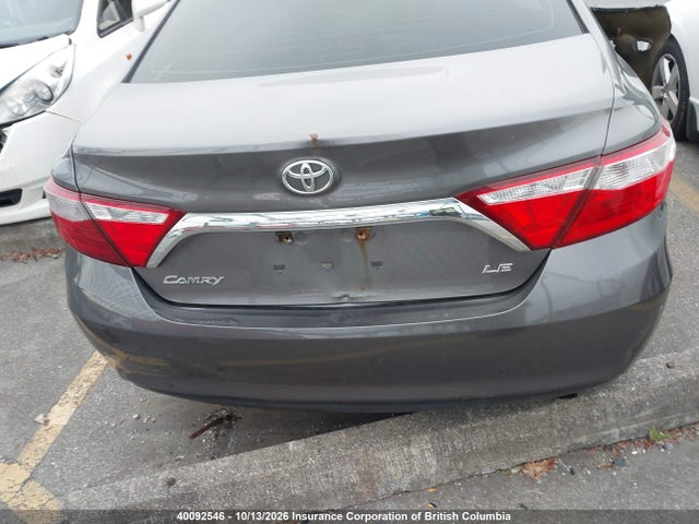 2015 Toyota Camry მანქანა იყიდება აუქციონზე, vin: 4T1BF1FK0FU009820, აუქციონის ნომერი: 40092546