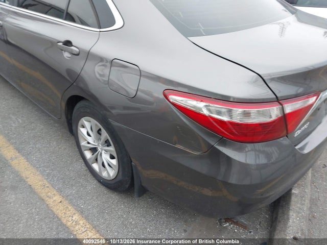 2015 Toyota Camry მანქანა იყიდება აუქციონზე, vin: 4T1BF1FK0FU009820, აუქციონის ნომერი: 40092546