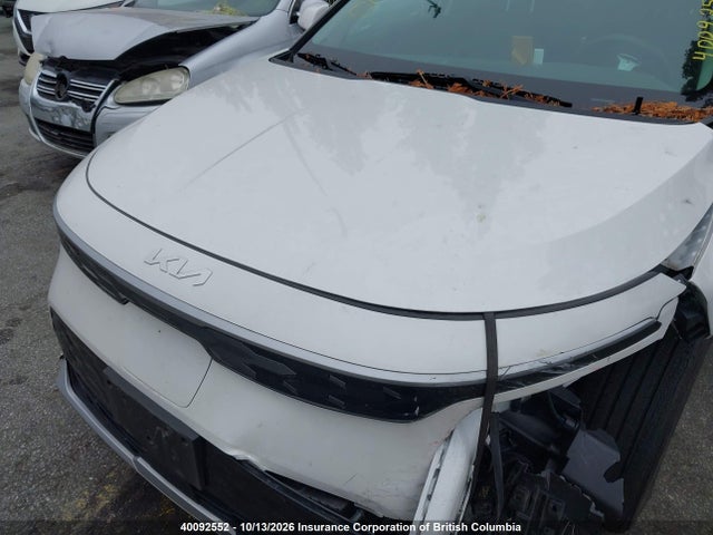 40092552 :رقم المزاد ، KNDCR3L14R5115290 vin ، 2024 Kia Niro مزاد بيع