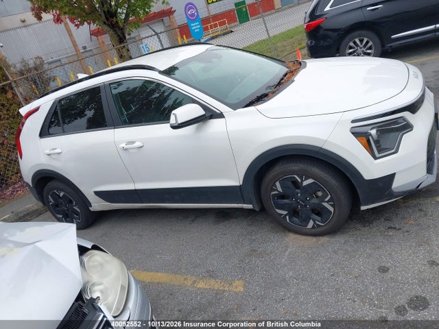 40092552 :رقم المزاد ، KNDCR3L14R5115290 vin ، 2024 Kia Niro مزاد بيع