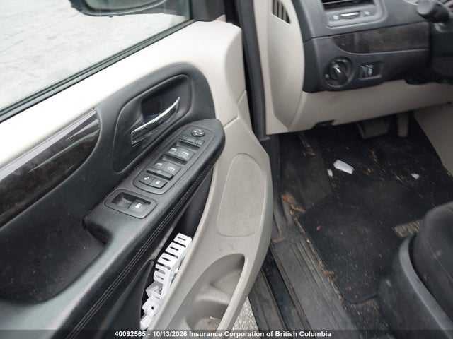 40092565 :رقم المزاد ، 2C4RDGBG8CR371433 vin ، 2012 Dodge Grand Caravan Se مزاد بيع