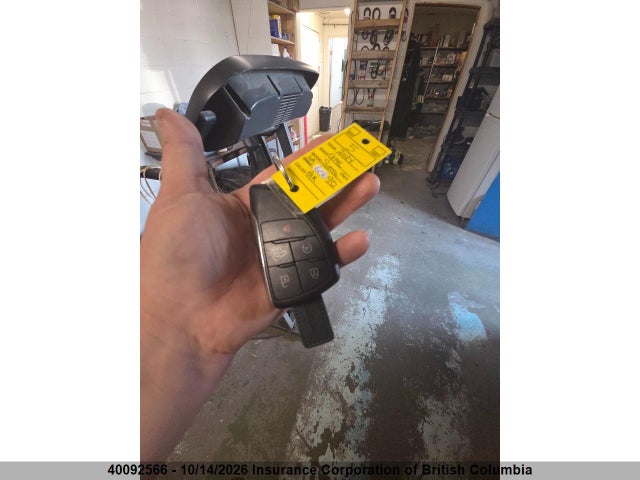 3GTUUCE80RG435311 GMC Sierra K1500 Elevation