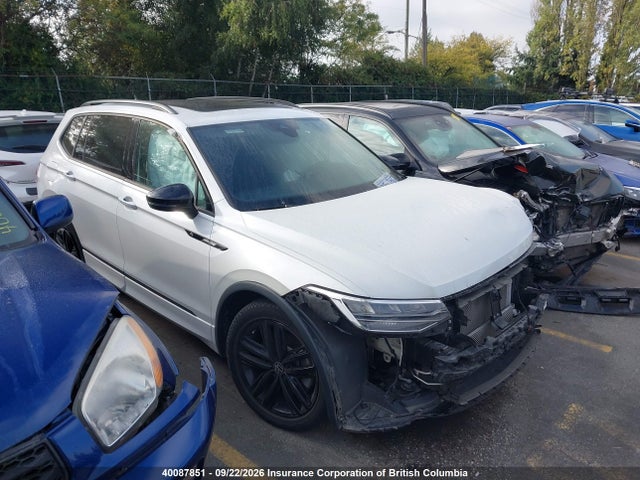 3VV8B7AX8NM105313 Volkswagen Tiguan Se R-line Black