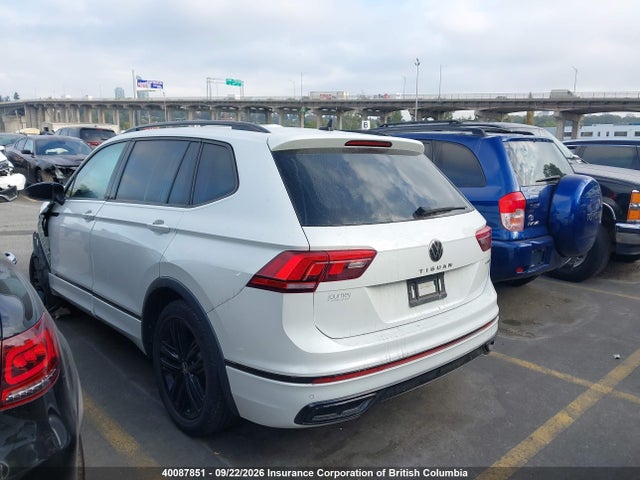 3VV8B7AX8NM105313 Volkswagen Tiguan Se R-line Black