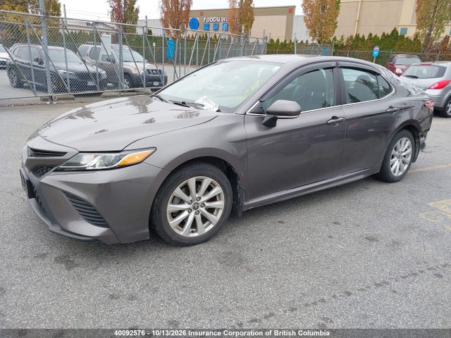 Toyota Camry 2020 4T1G11AK6LU972292 Image 2