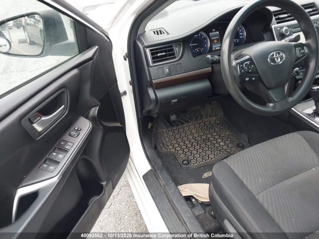 2016 Toyota Camry მანქანა იყიდება აუქციონზე, vin: 4T1BF1FK9GU585567, აუქციონის ნომერი: 40092582
