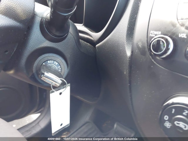 KIA Soul 2016 KNDJN2A27G7356903 Image 11