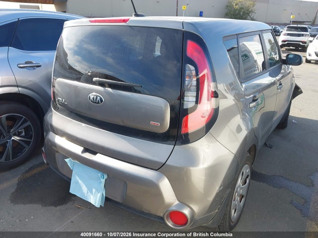 KIA Soul 2016 KNDJN2A27G7356903 Image 4