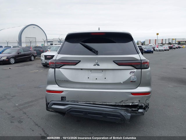 Продаж на аукціоні авто 2025 Mitsubishi Outlander Se/diamond Trail Edition, vin: JA4J4VA83SZ620604, номер лоту: 40092599