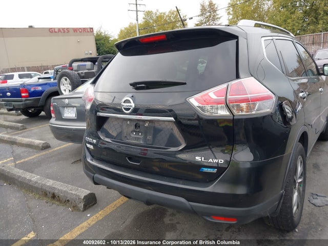 Продаж на аукціоні авто 2015 Nissan Rogue, vin: 5N1AT2MV5FC863733, номер лоту: 40092602