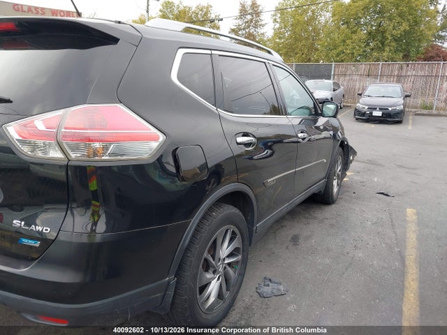 Продаж на аукціоні авто 2015 Nissan Rogue, vin: 5N1AT2MV5FC863733, номер лоту: 40092602