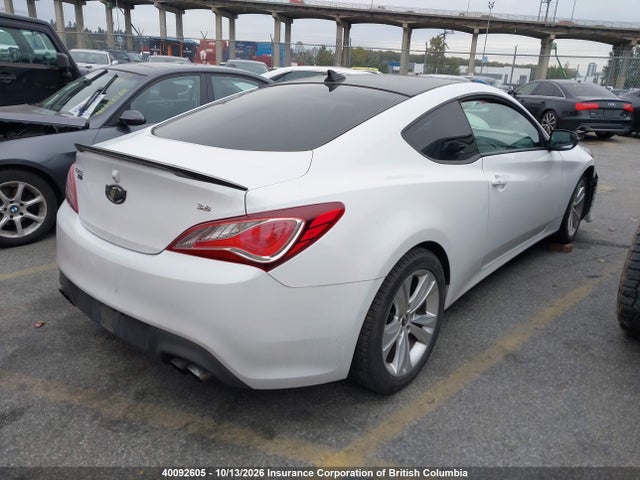 Aukcja sprzedaży 2016 Hyundai Genesis Coupe 3.8 R-spec/3.8 Ultimate, vin: KMHHU6KJ0GU137440, numer aukcji: 40092605