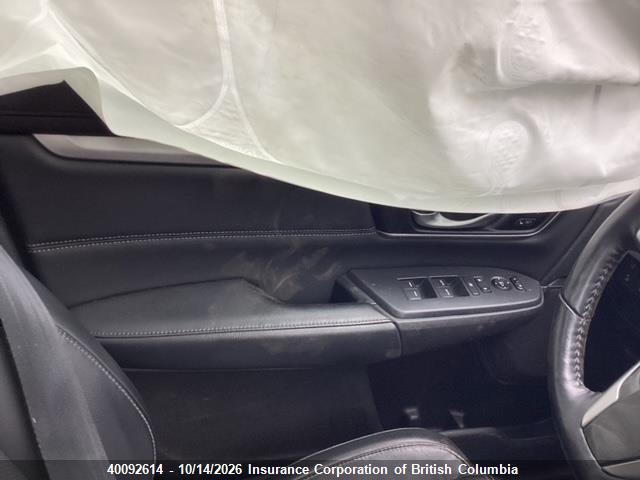 40092614 :رقم المزاد ، 2HKRW2H82LH225670 vin ، 2020 Honda Cr-v مزاد بيع