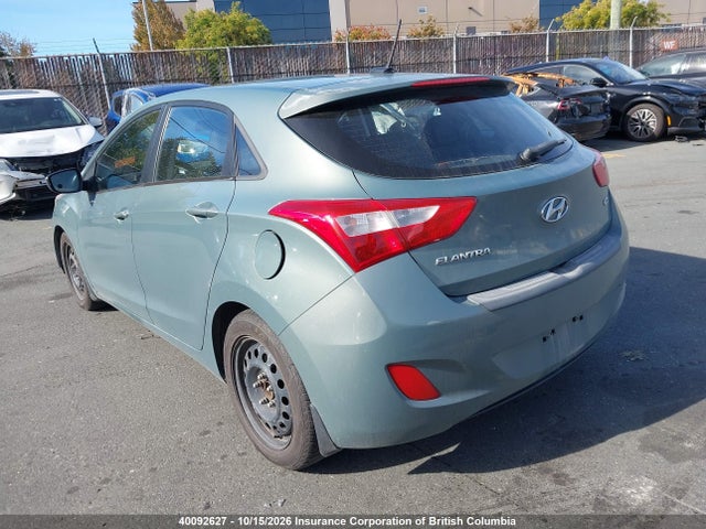 Продажа на аукционе авто 2013 Hyundai Elantra Gt, vin: KMHD25LE3DU117260, номер лота: 40092627