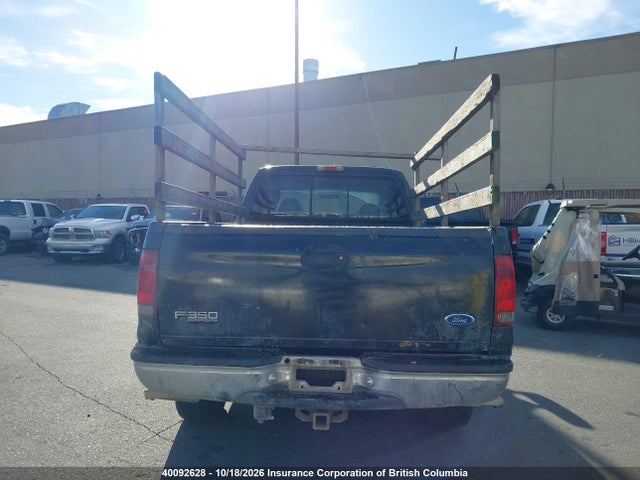 40092628 :رقم المزاد ، 1FTNW21F01ED12357 vin ، 2001 Ford F250 مزاد بيع