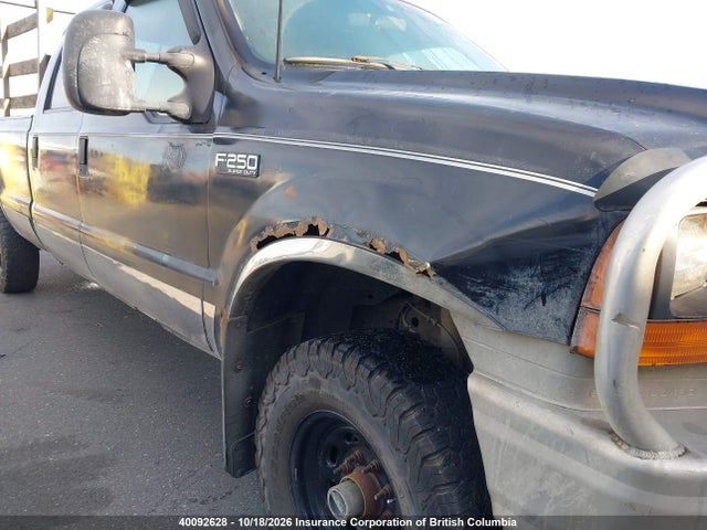40092628 :رقم المزاد ، 1FTNW21F01ED12357 vin ، 2001 Ford F250 مزاد بيع