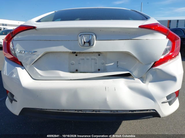 Honda Civic 2018 2HGFC2E57JH007513 Image 6